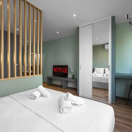 Bliss Apartments, The Luxury Suites Thessaloniki Exterior photo