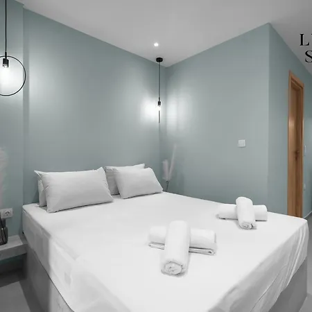 Bliss Apartments, The Luxury Suites Thessaloniki Exterior photo